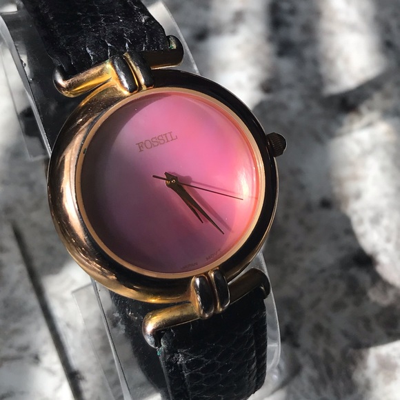 1980’s PINK ABALONE FOSSIL WORLD WATCH